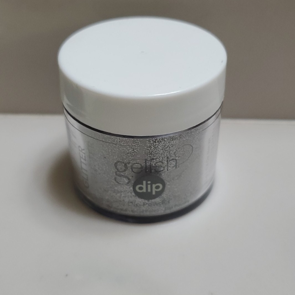 Gelish dip powder silver glitter